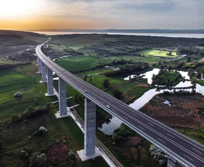 Legkondicionalt, Erkelyes Szoba, Privat Fuerdovel A Balatonon Koroshegy ภายนอก รูปภาพ